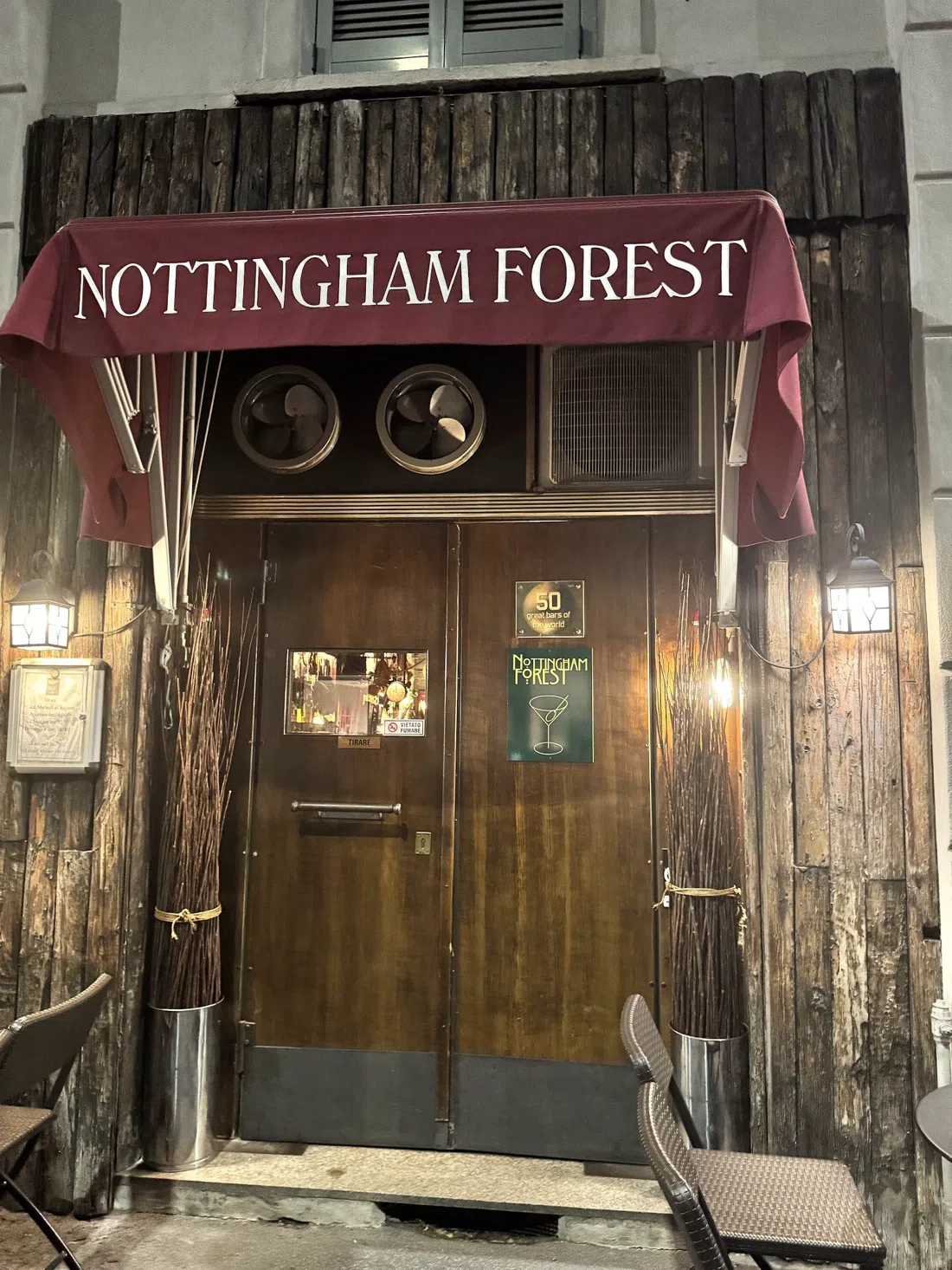 Nottingham Forest, Milano