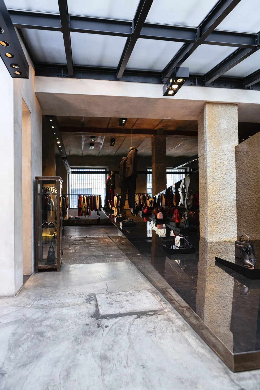 Antonioli, Milão