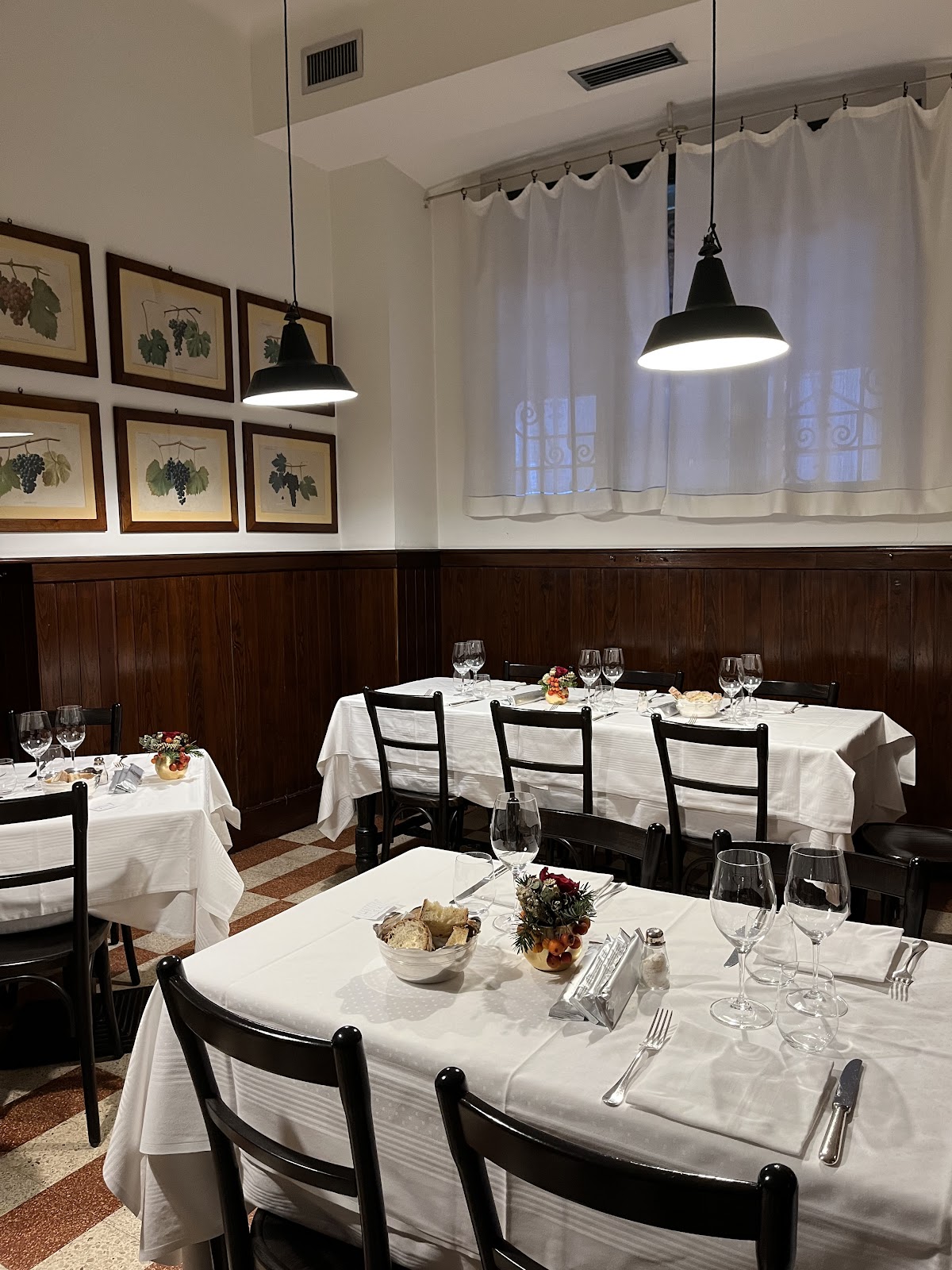 Antica Trattoria della Pesa — photo 4