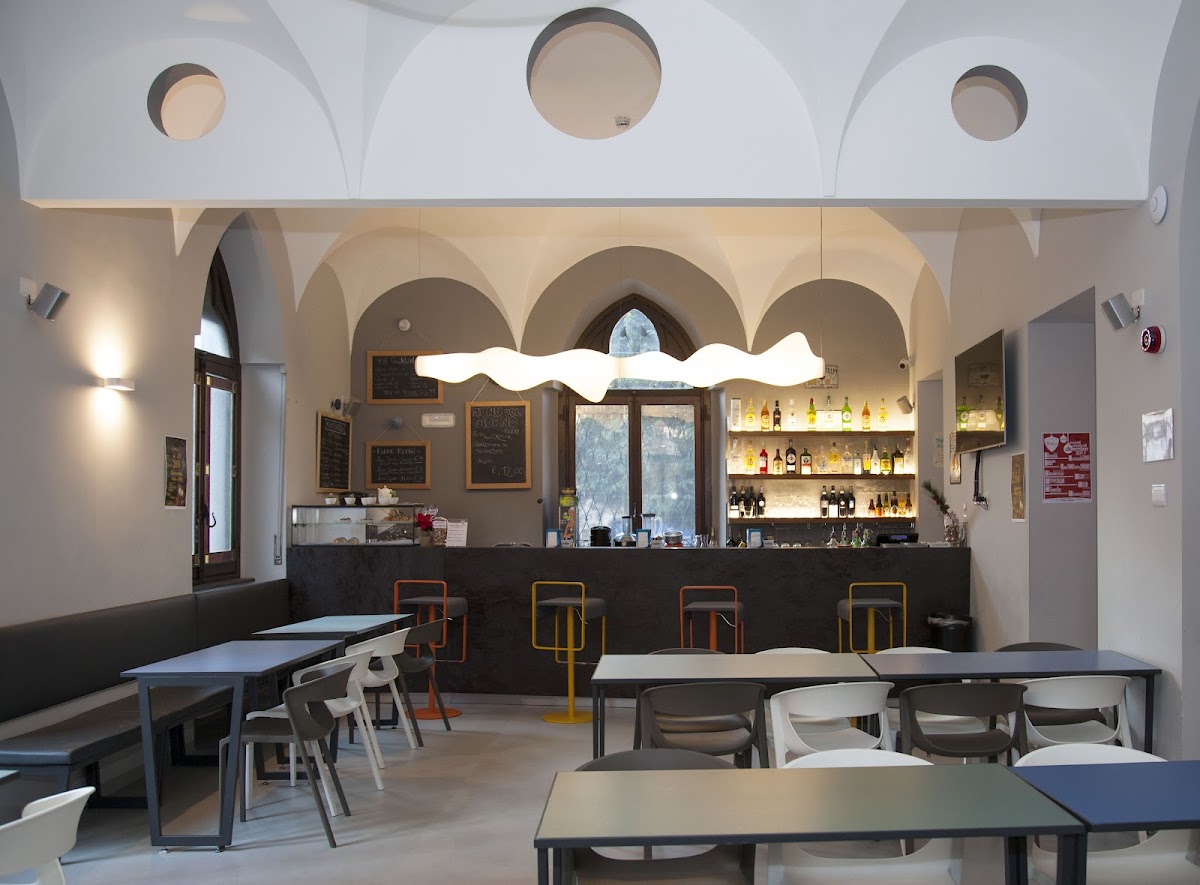 Babila Hostel & Bistro — photo 5