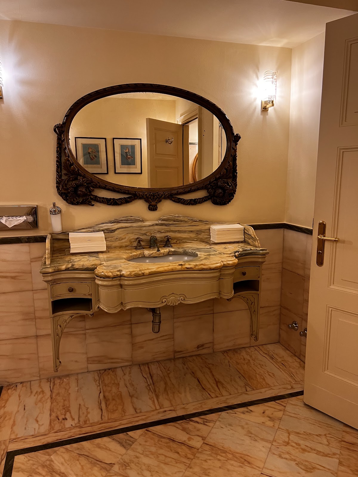 Grand Hotel et de Milan, Milan