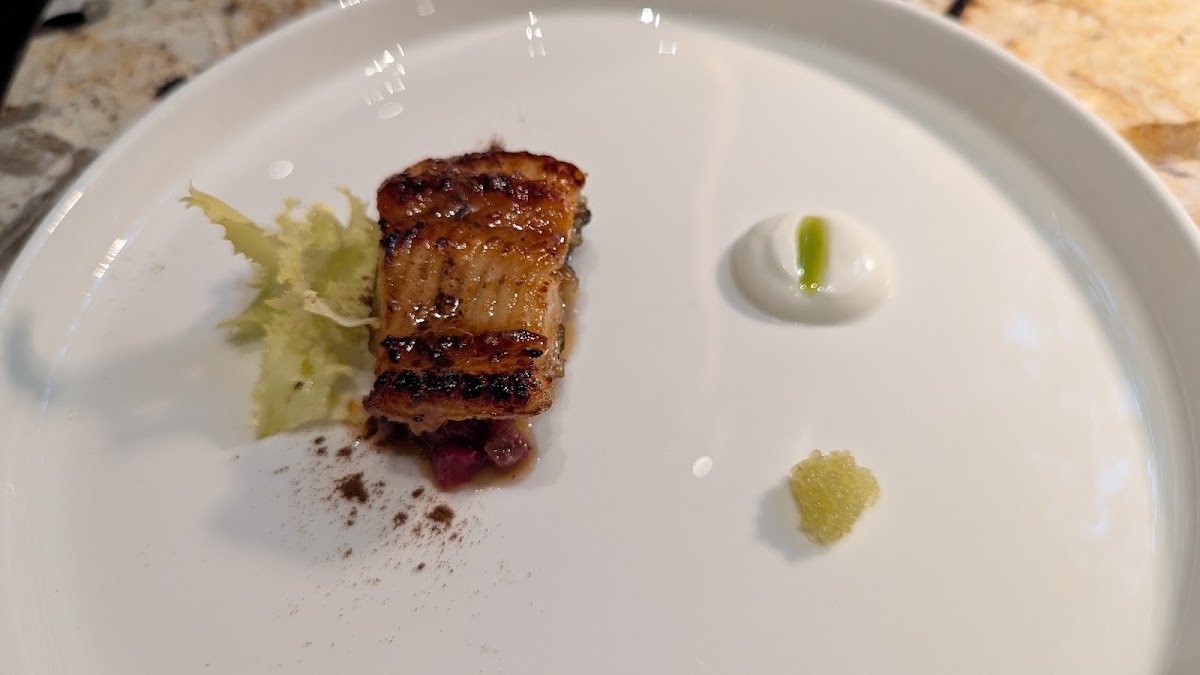 Iyo, Milan