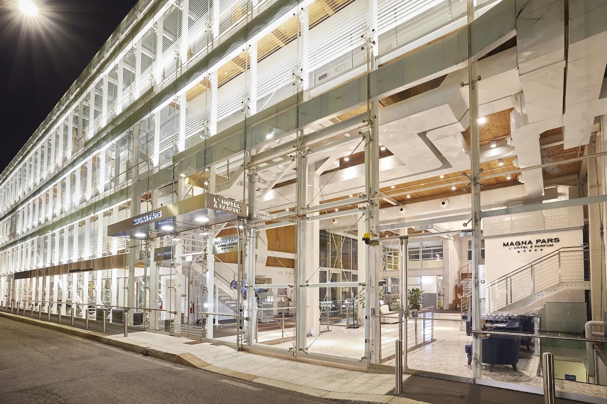 Magna Pars l'Hotel à Parfum, Milan